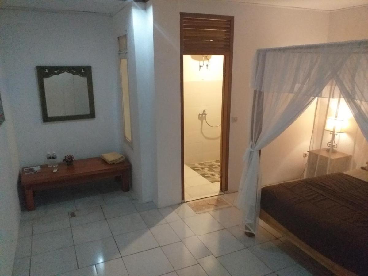 巴厘岛乔格罗别墅旅馆 Penatih 外观 照片